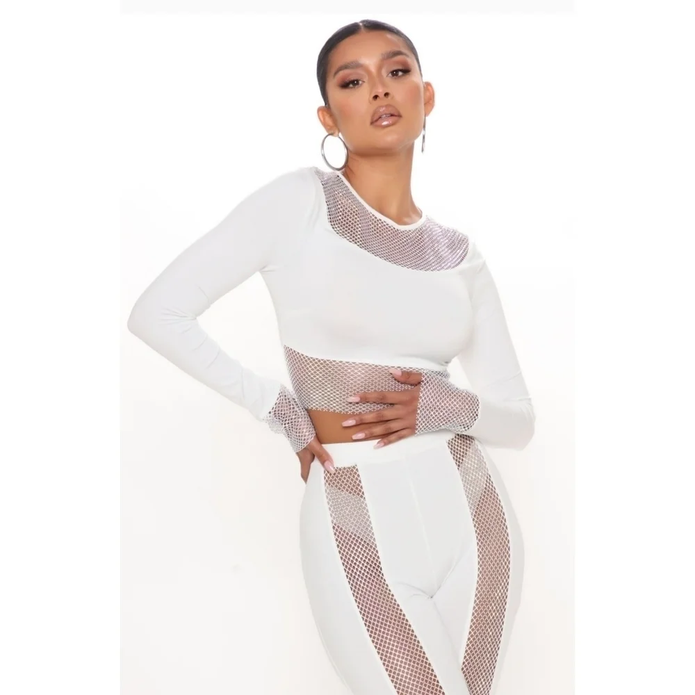 NWT On The Town White Rhinestone Co-ord Legging Set Size Medium